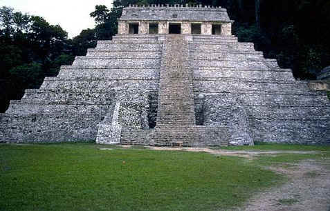 Le Temple des Inscriptions.