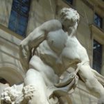 Louvre_statue_DSC00917
