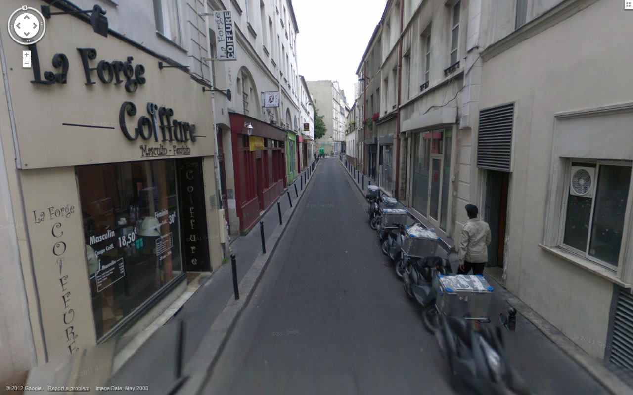 Une autre vue de l'étroite rue La Forge Royale, où réside la jeune et belle Estelle Magd. Crédit photo : Google Street View.