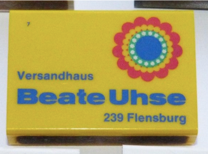 Une boîte d'allumettes en plastique de Beate Uhse