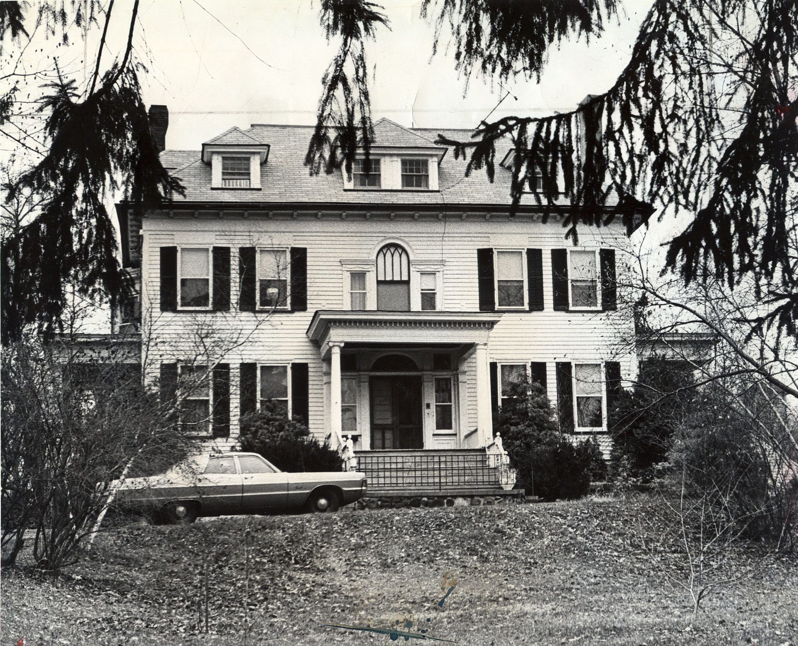 Breeze Knoll, le manoir de 19 pièces où les corps de cinq membres de la famille List ont été retrouvés. Photo d'archive du Star-Ledger